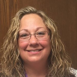 Meet your Posher, Stacy